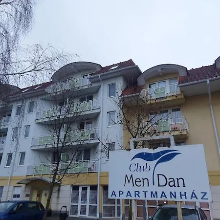 דירה German *